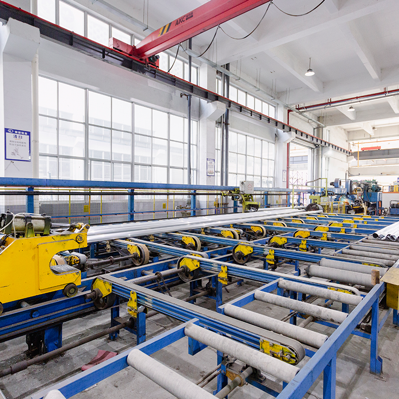Extrusio officina - 1450T apparatus torcularis